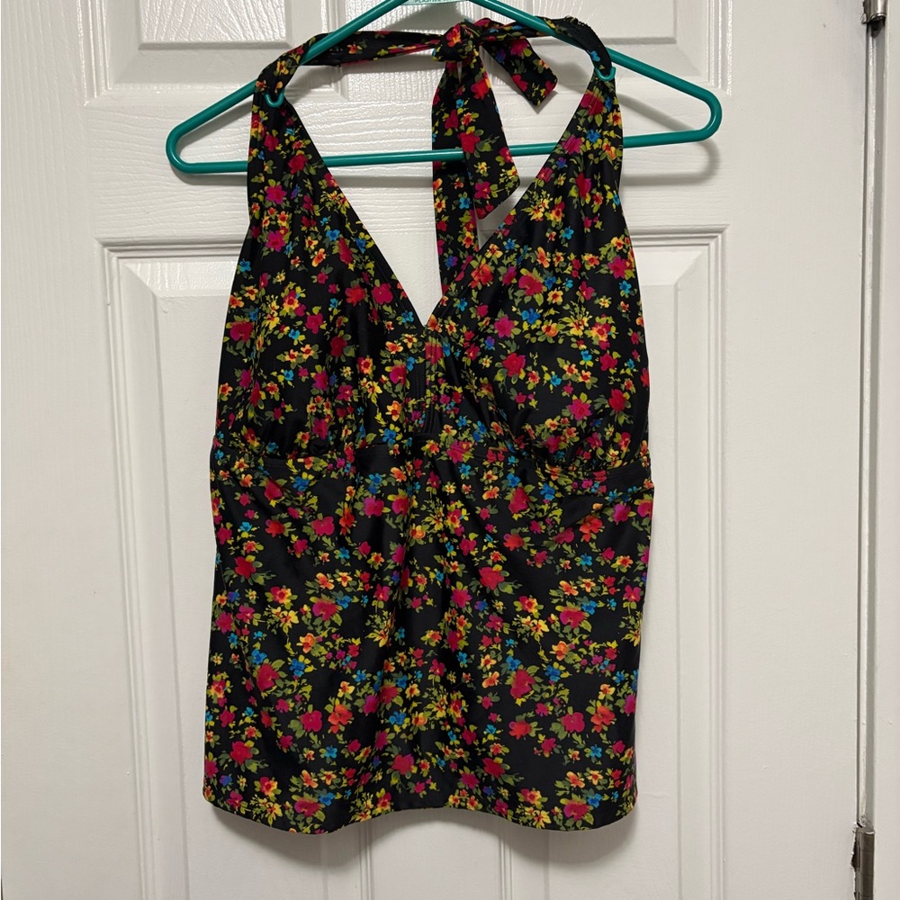 *Catalina Black Floral V-Neck Halter Size 2X/2XG Tankini Top